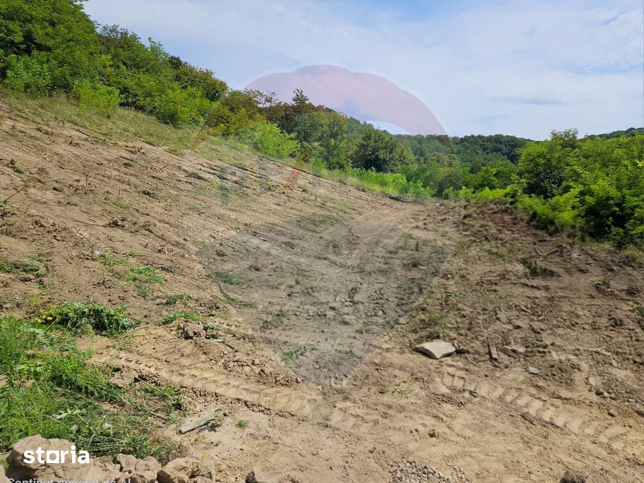 Teren intravilan pentru casa din doua parcele a cate 800mp fiecare - Imagine principală: 2/3