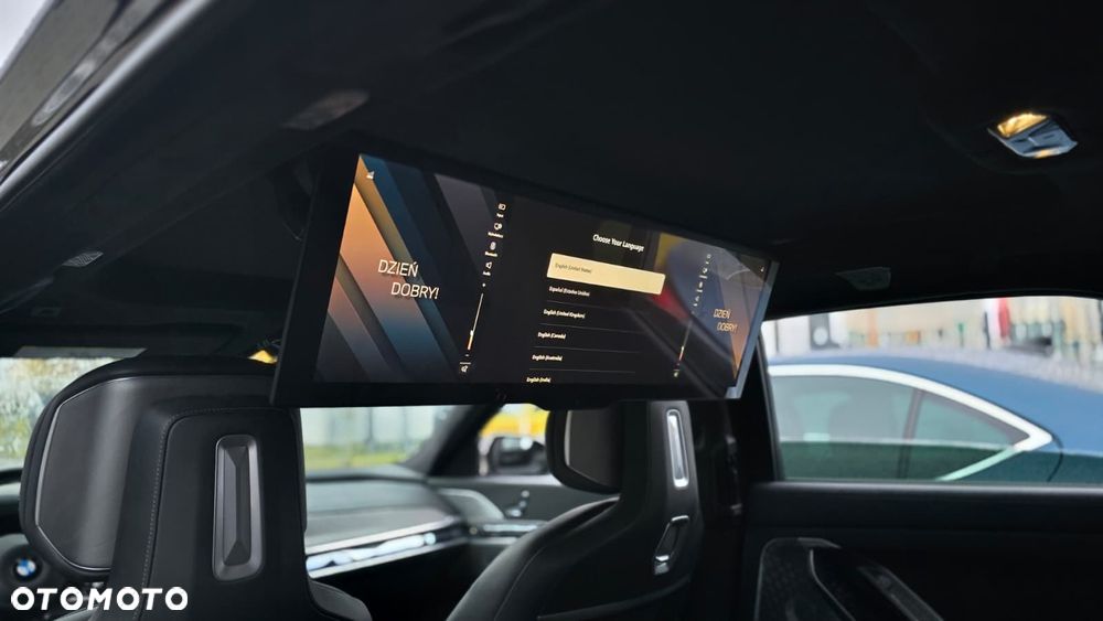 BMW Seria 7 740i - 13