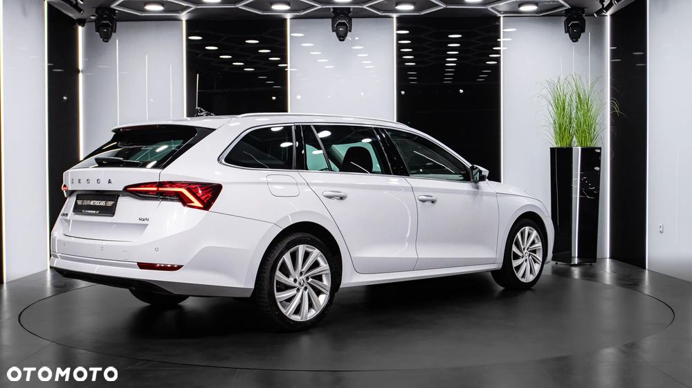 Skoda Octavia 2.0 TDI 4x4 Style DSG - 7