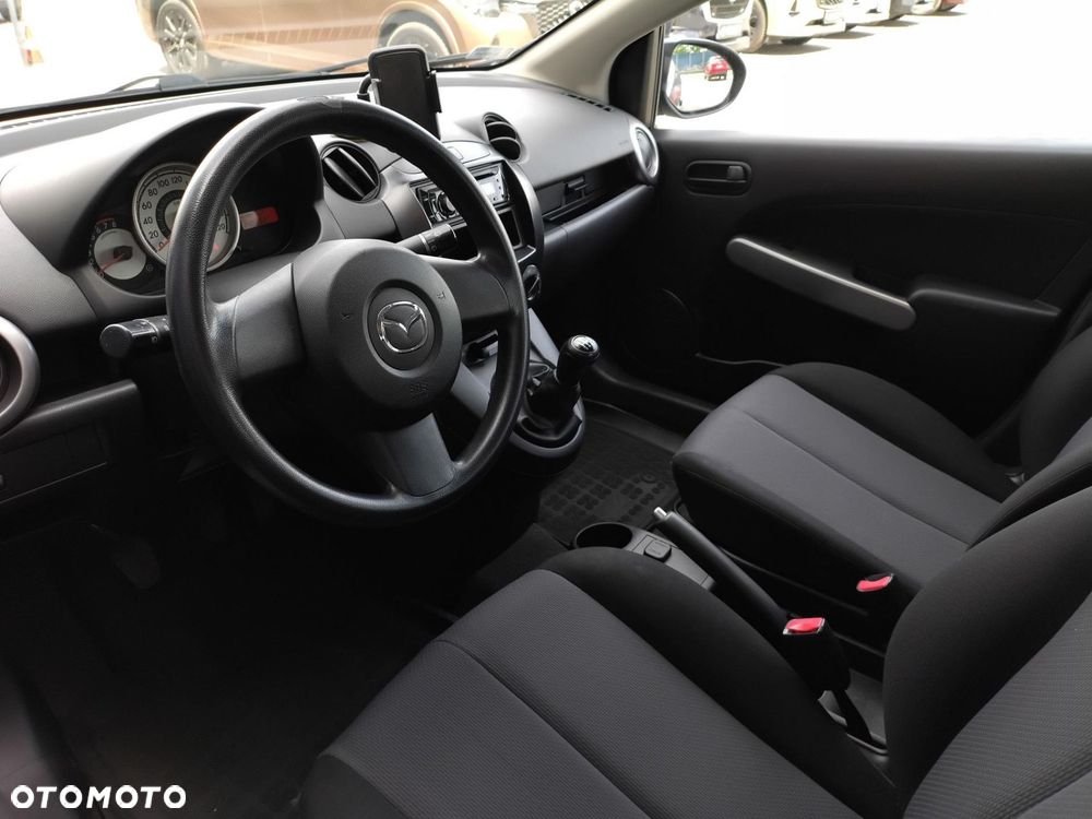 Mazda 2 1.3 Comfort - 10