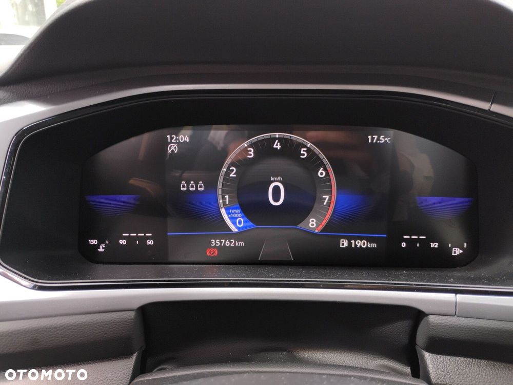 Volkswagen T-Roc - 17