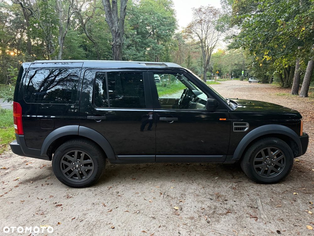 Land Rover Discovery - 4