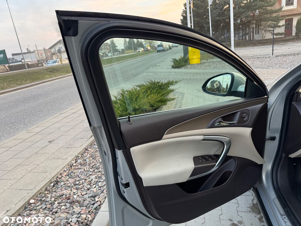 Opel Insignia 2.0 CDTI Cosmo - 16