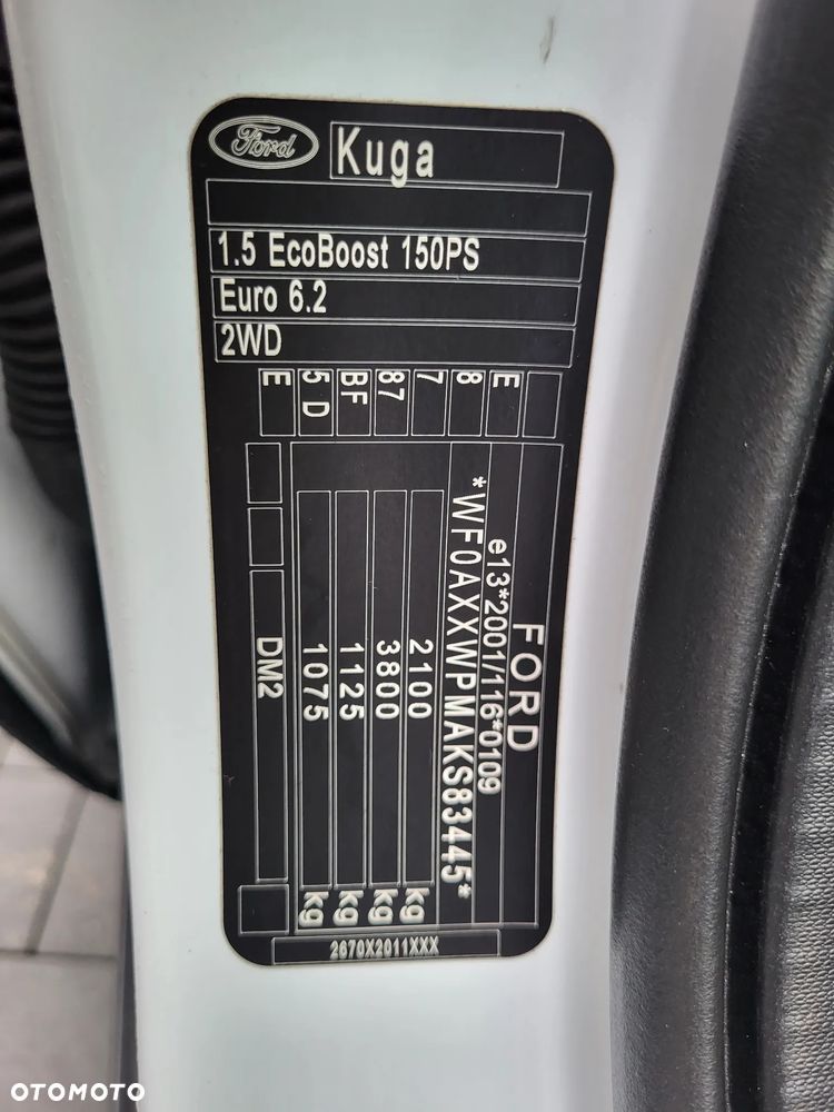 Ford Kuga - 17