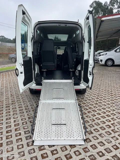Fiat DOBLO XL 1.6 AMBULANCIA COM RAMPA - 8