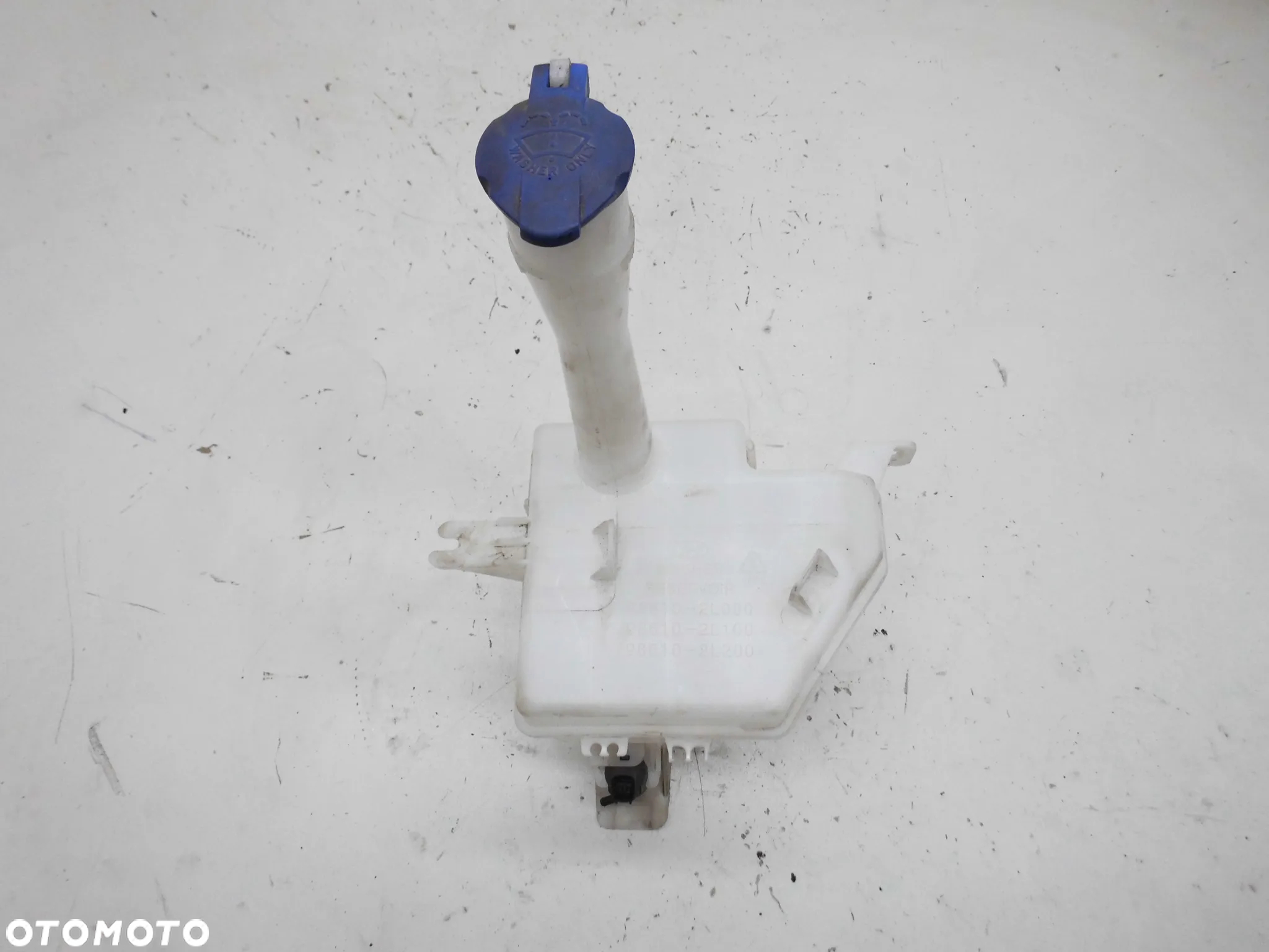 ZBIORNICZEK ZBIORNIK SPRYSKIWACZY Z POMPKĄ HYUNDAI I30 I LIFT 2009-2012r. ORYGINAŁ - 2