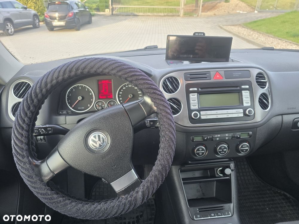Volkswagen Tiguan - 7