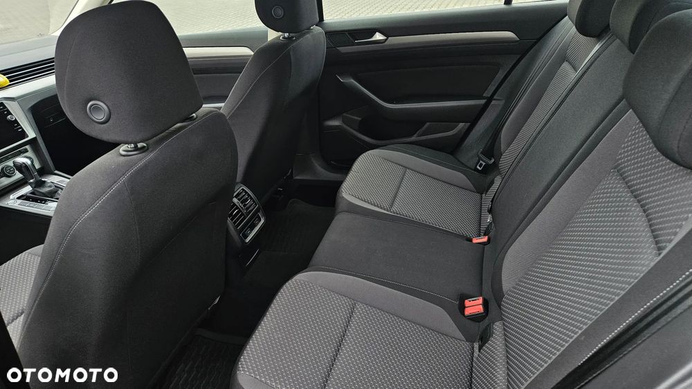 Volkswagen Passat 1.5 TSI EVO Trendline DSG - 35