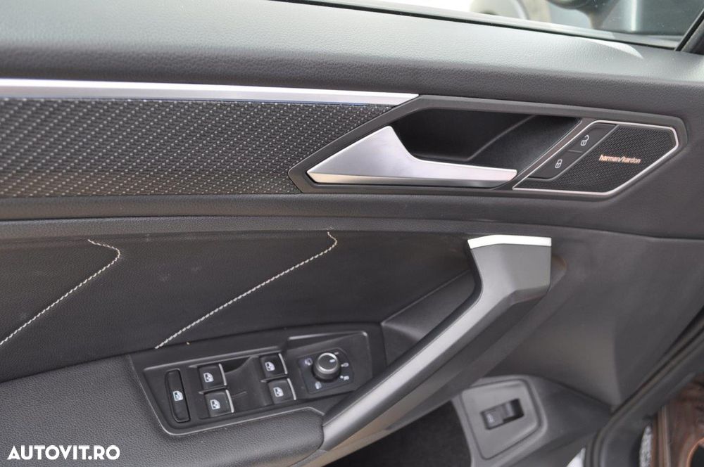 Volkswagen Tiguan 2.0 TDI SCR 4MOTION DSG R-Line - 15