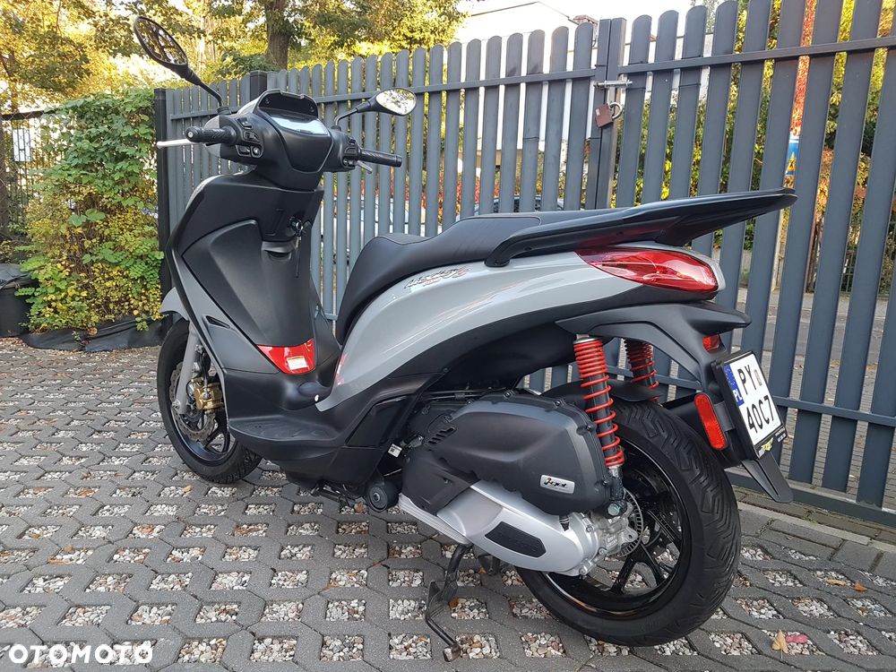 Piaggio Medley - 5