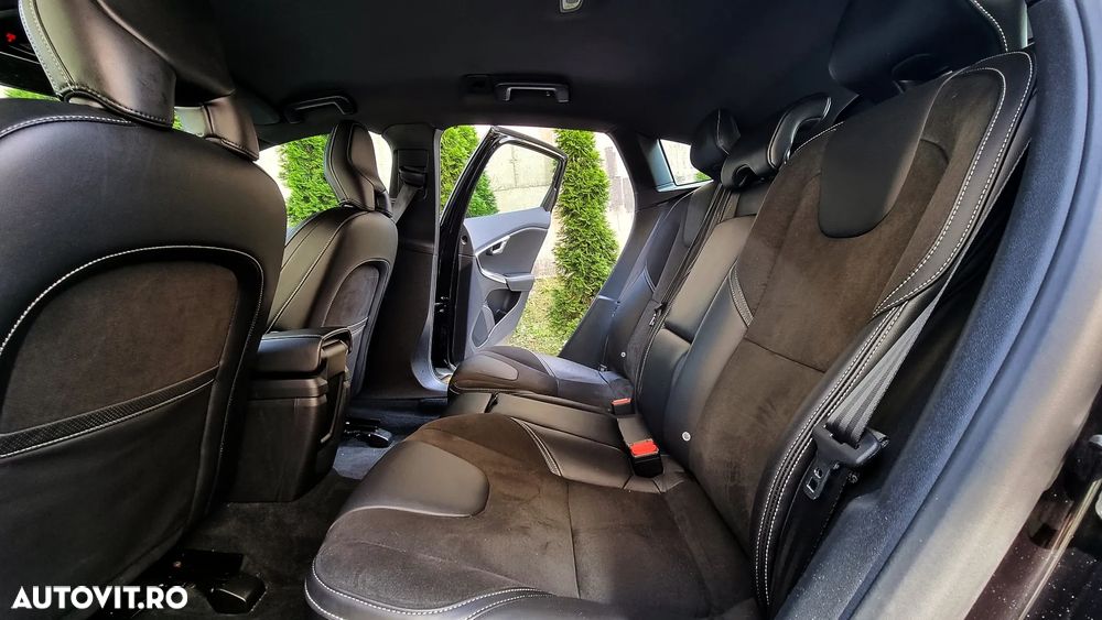 Volvo V40 D3 Geartronic RDesign - 19