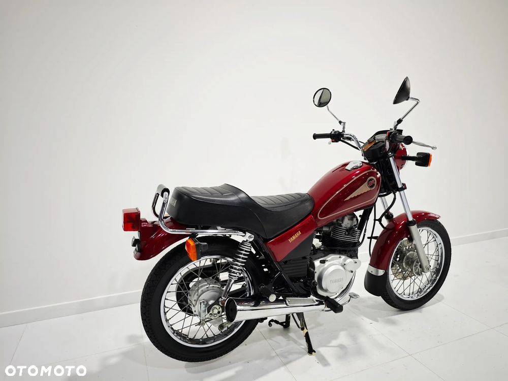 Yamaha SR - 6