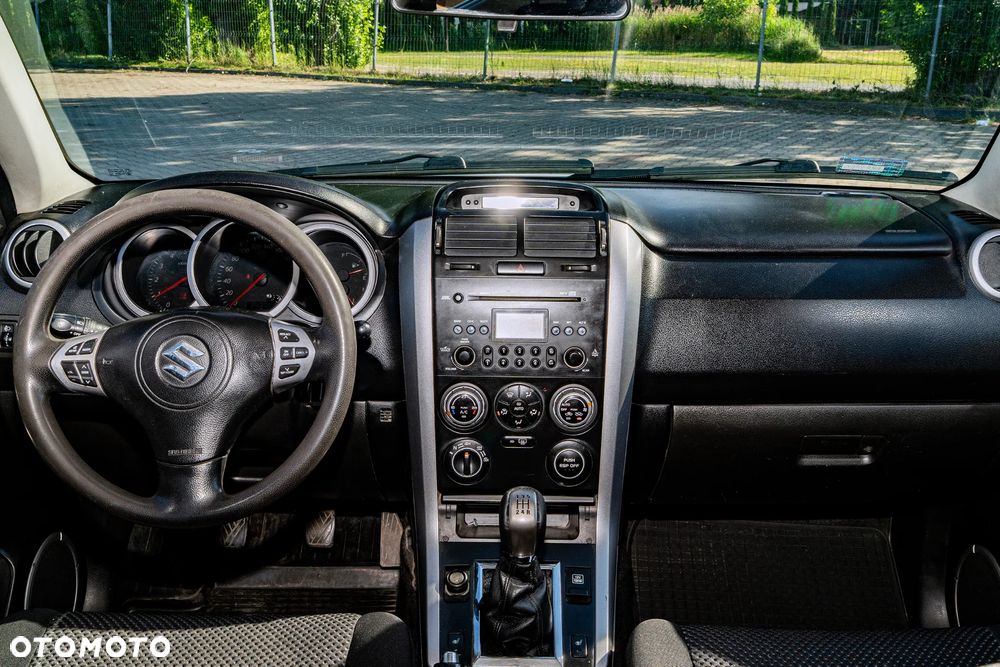 Suzuki Grand Vitara 1.9 DDiS - 7