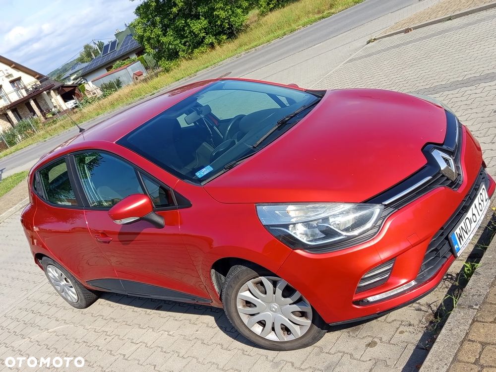 Renault Clio 1.2 16V Alize - 1