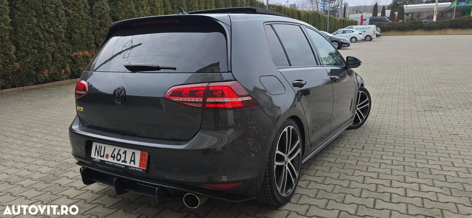 Volkswagen Golf 2.0 TDI DSG GTD - 4