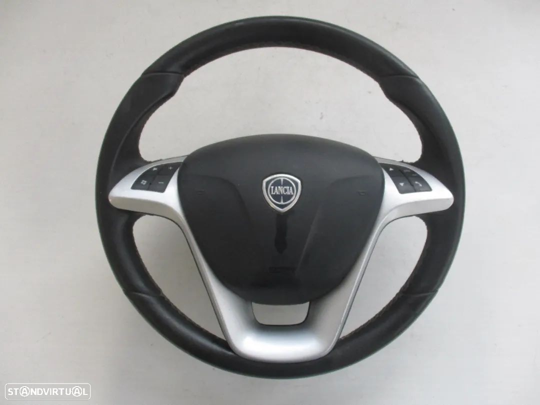 Volante em pele Lancia Delta 3 2010 - 1