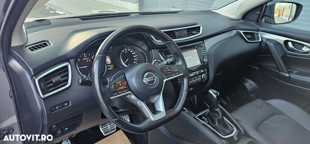 Nissan Qashqai 1.6 DCI Xtronic TEKNA - 16