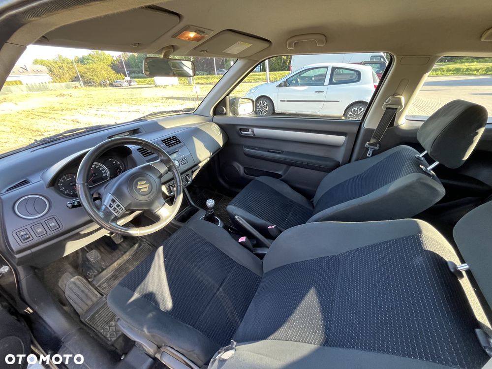 Suzuki Swift 1.3 Classic - 14