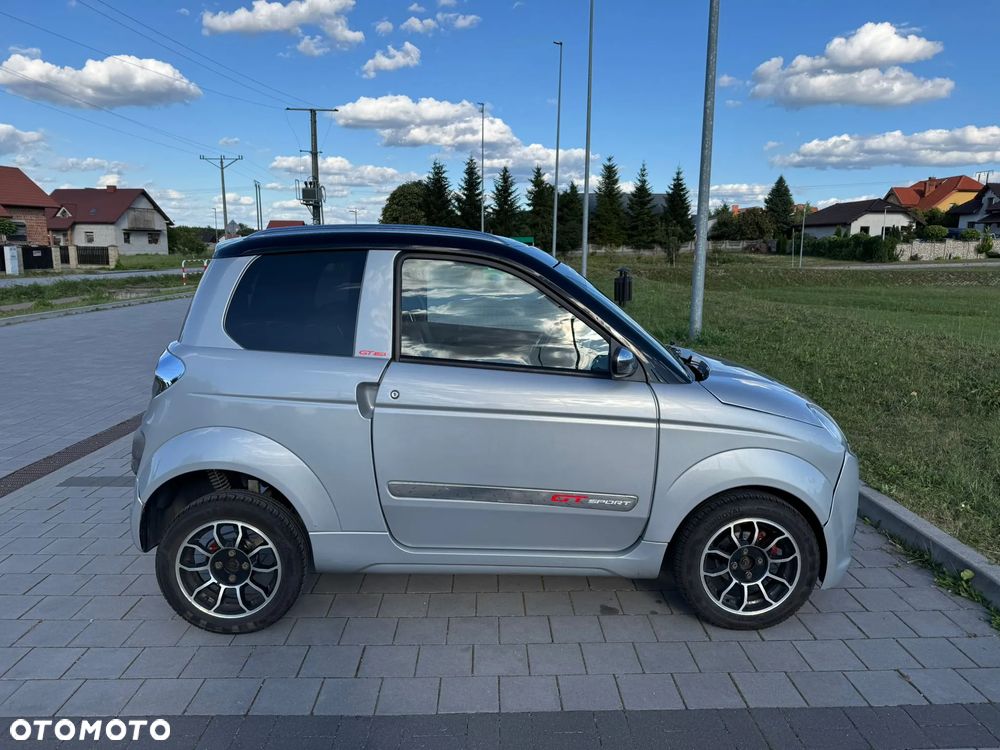 Microcar M.GO - 3