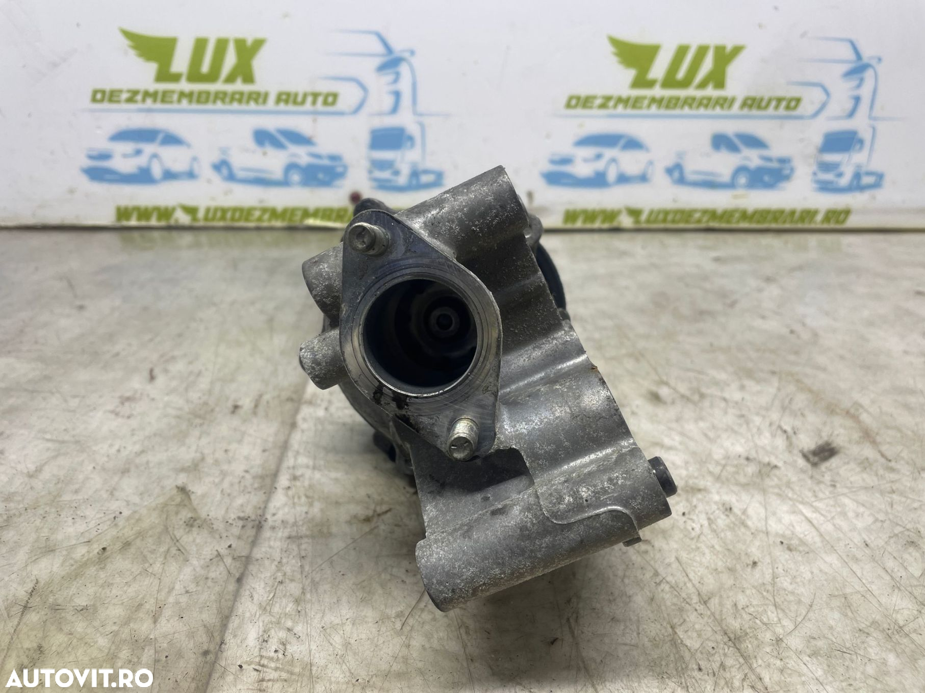 Pompa apa  1.8 di-d 4N13 Mitsubishi ASX 1 [2010 - 2012] 1.8 di-d 4N13 - 3