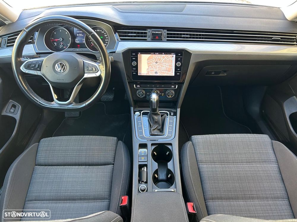 VW Passat Variant 1.6 TDI Confortline DSG - 7