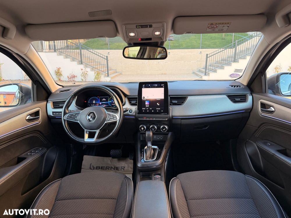 Renault Arkana E-TECH Zen - 8