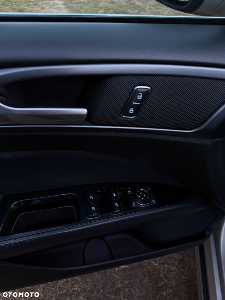 Ford Mondeo 2.0 TDCi STart-Stopp PowerShift-Aut Trend - 17