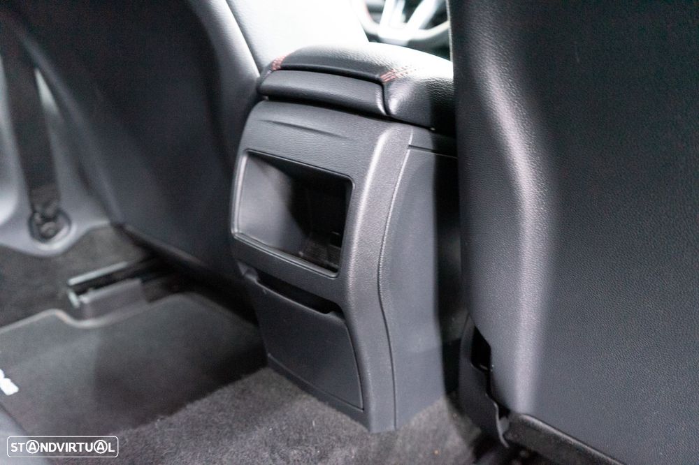 Mercedes-Benz A 180 - 46