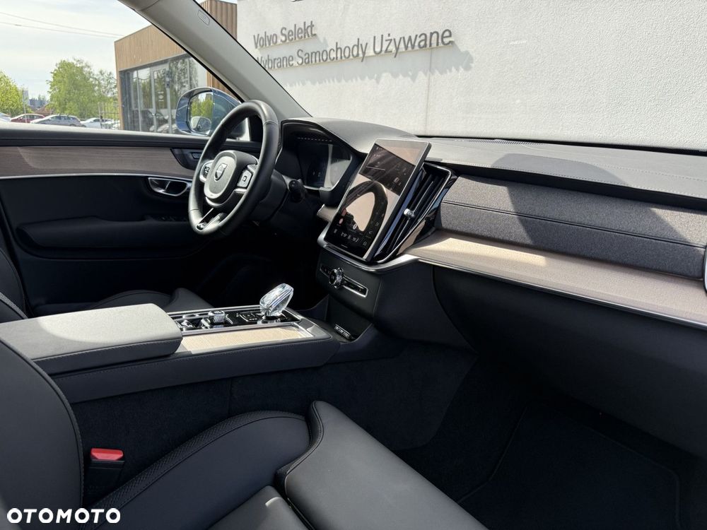 Volvo XC 90 - 29