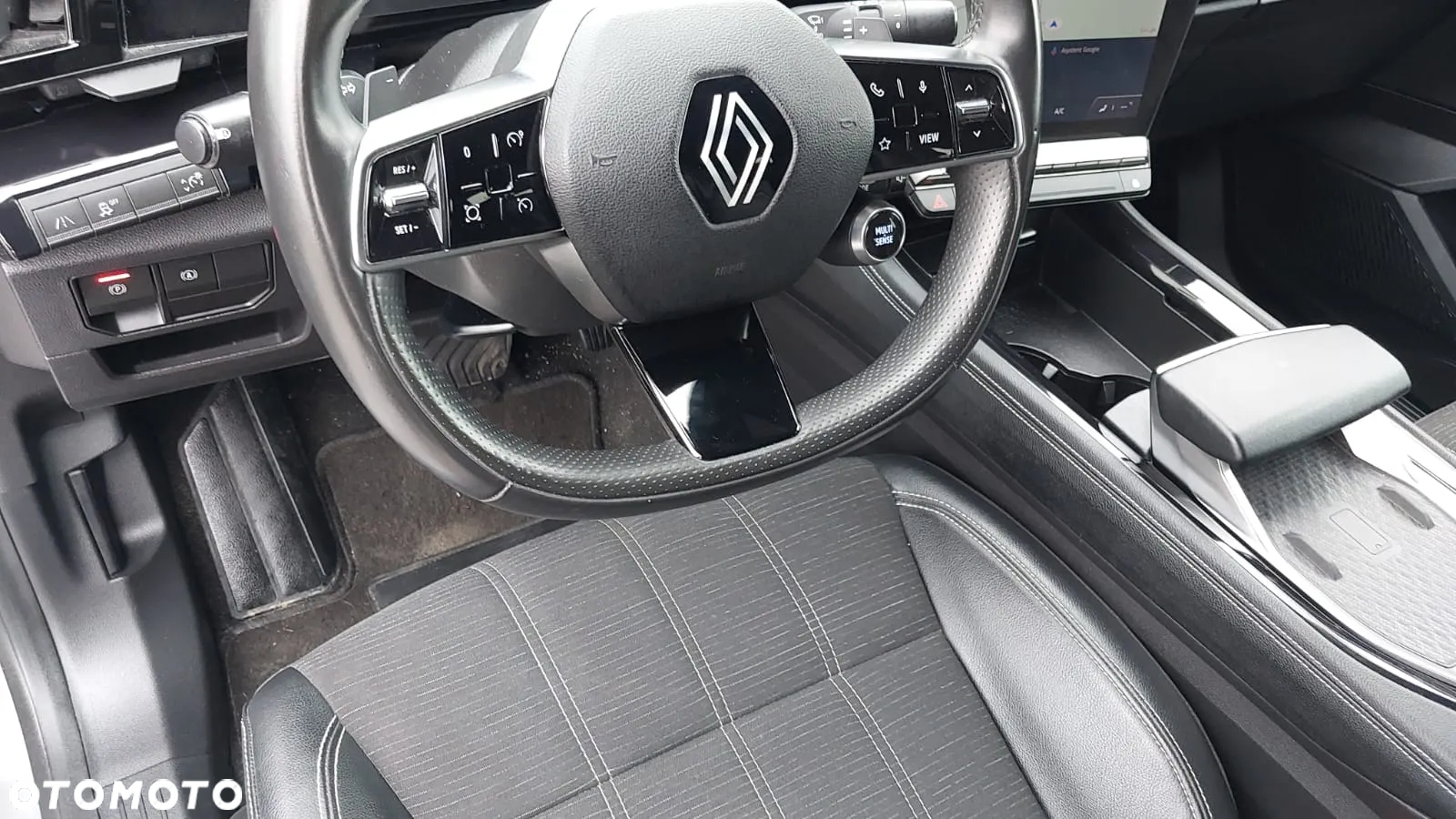 Renault Austral Mild Hybrid 160 Automatik Techno - 17
