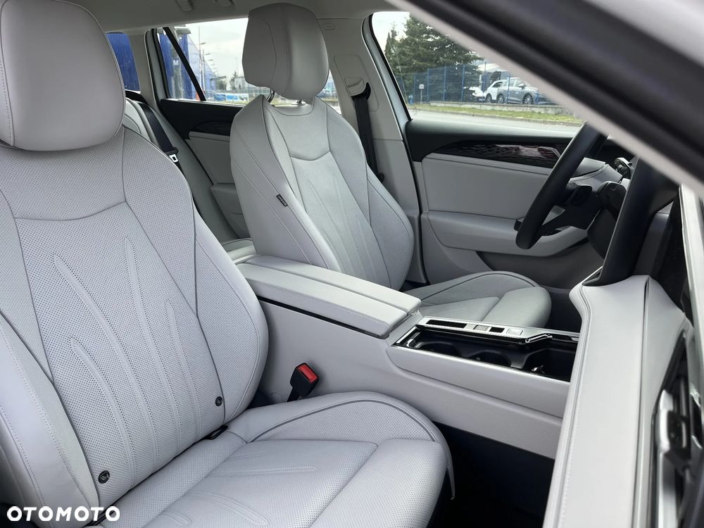 Volkswagen Passat - 39