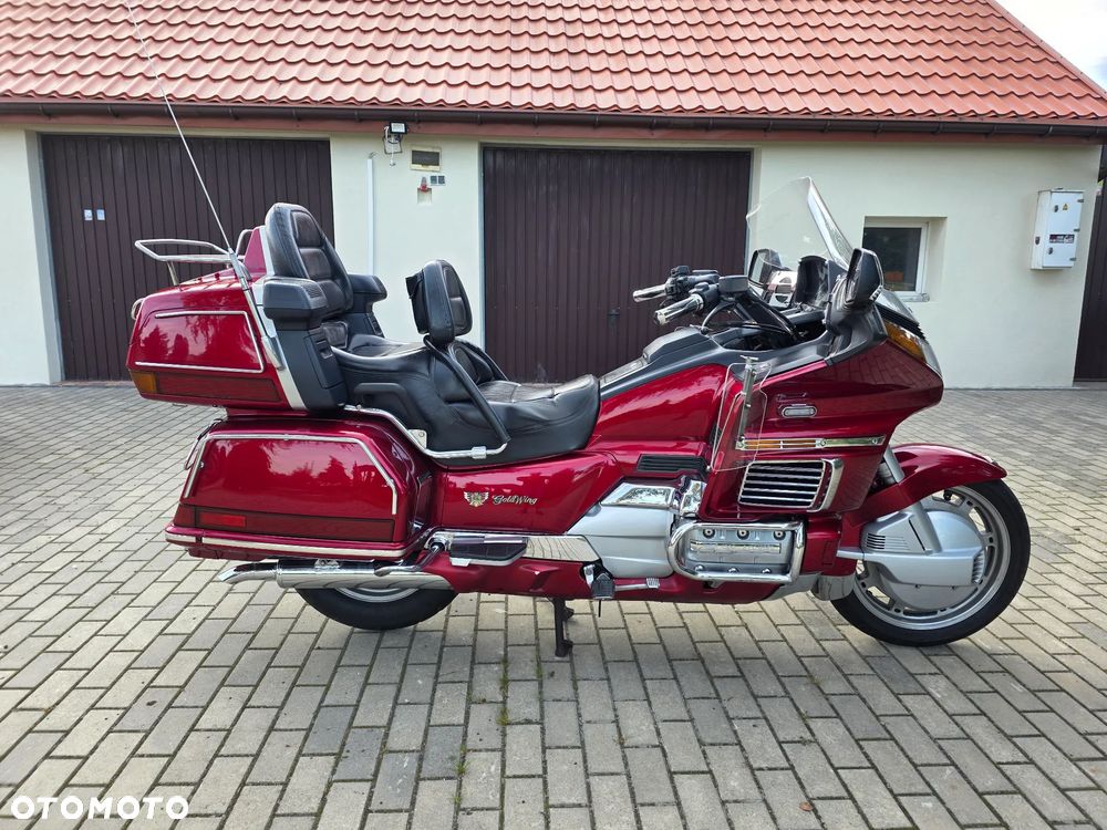Honda GL - 9