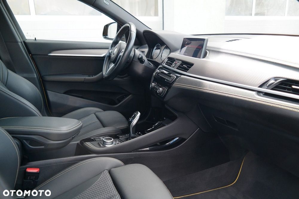 BMW X2 - 11