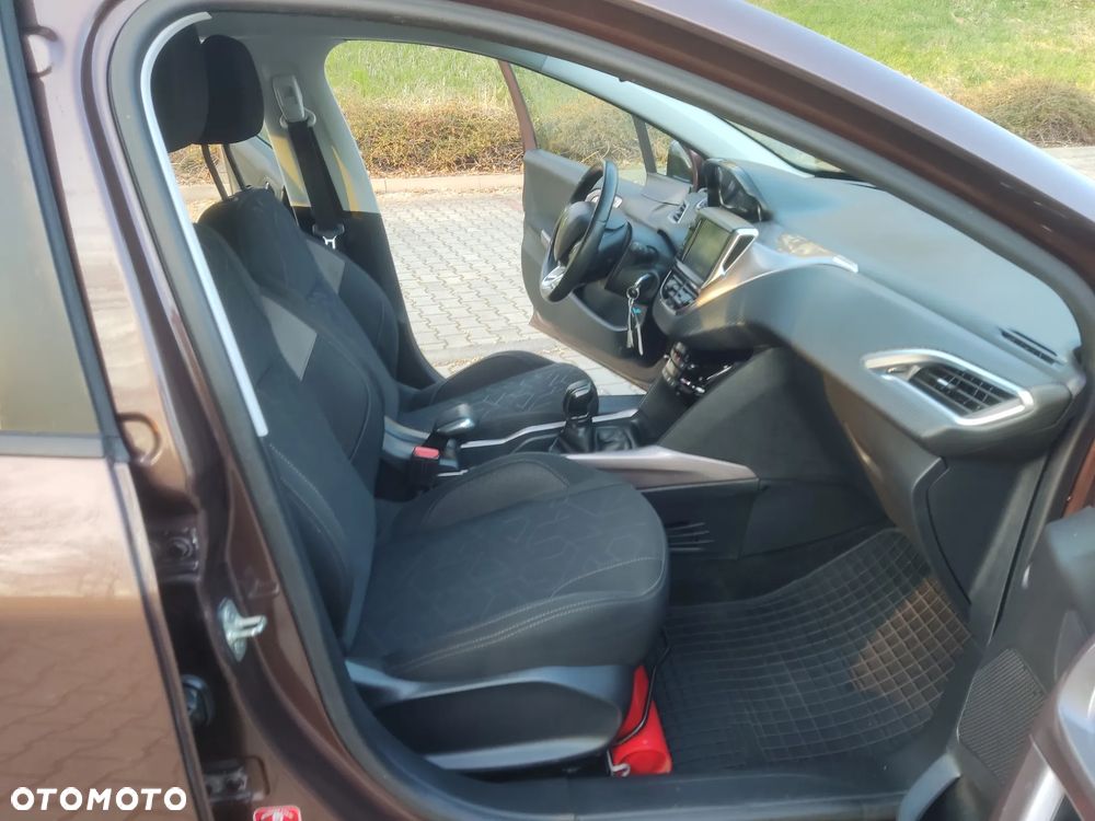 Peugeot 2008 1.4 HDi Active - 19