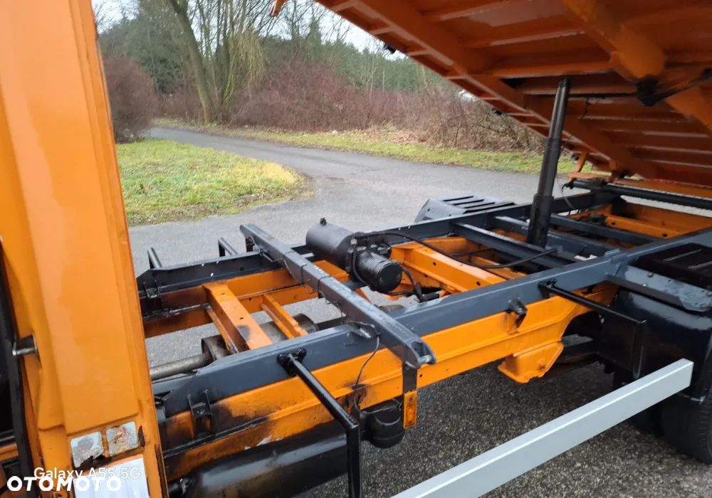 Mercedes-Benz SPRINTER - 6