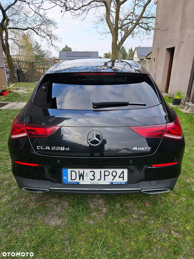 Mercedes-Benz CLA 220 d 4-Matic 8G-DCT - 5