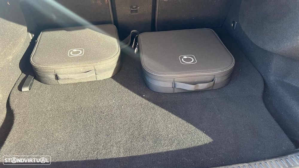 Mercedes-Benz A 250 - 6