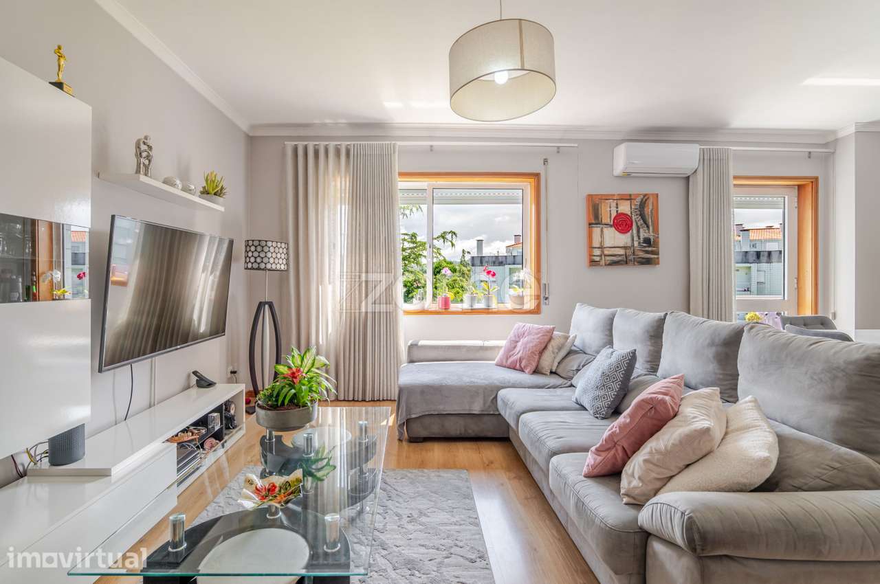Duplex T3 com Terraço e Vista Mar em Gaia - Grande imagem: 3/41