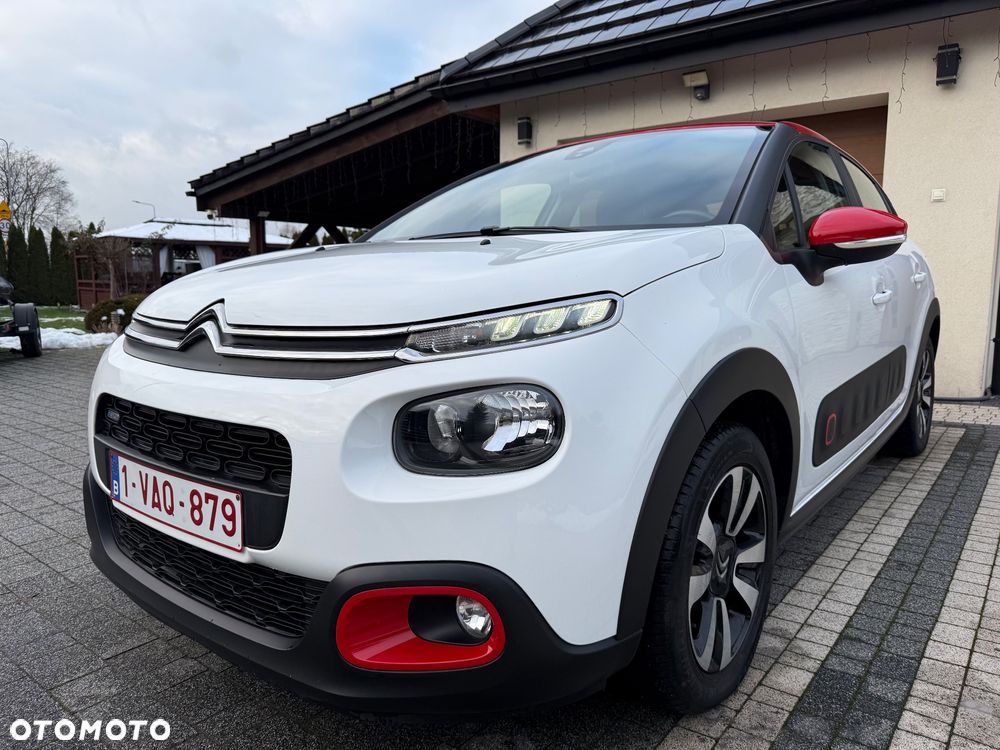 Citroën C3 Pure Tech 82 SHINE - 1