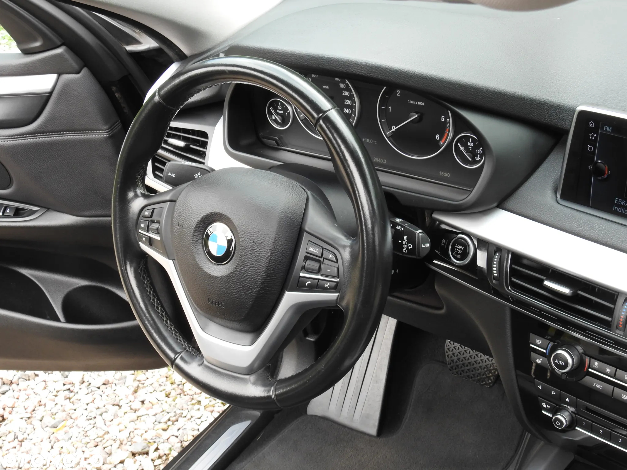 BMW X5 sDrive25d - 33