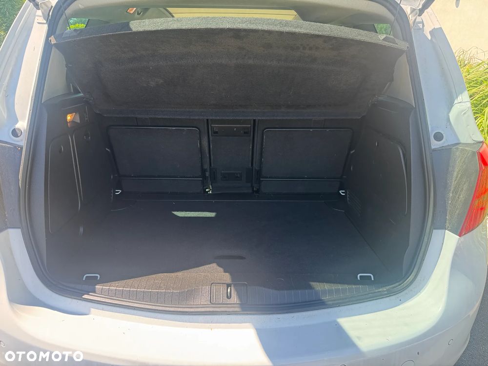 Opel Meriva 1.4 Style - 9