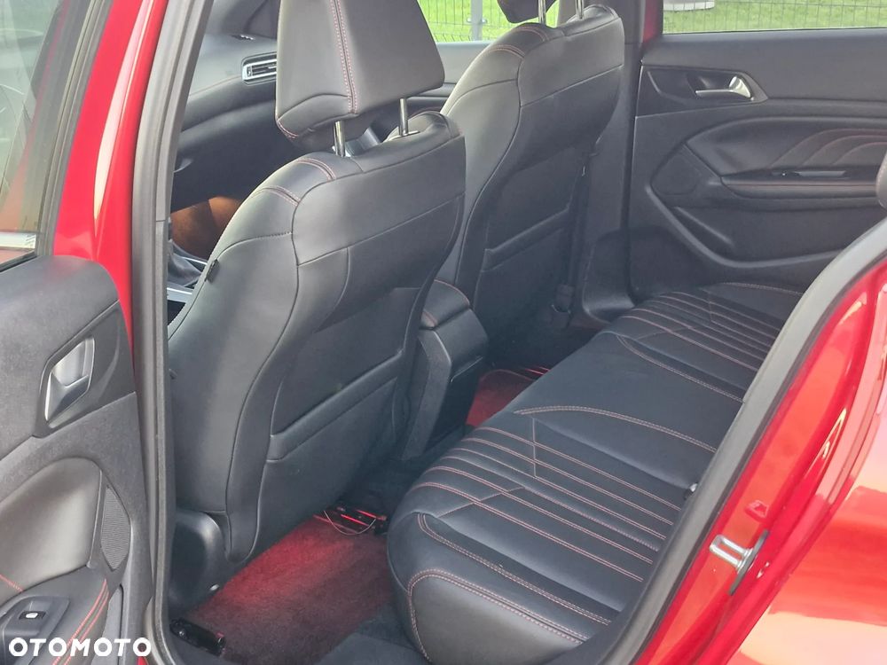 Peugeot 308 BlueHDi 180 EAT6 GT - 18