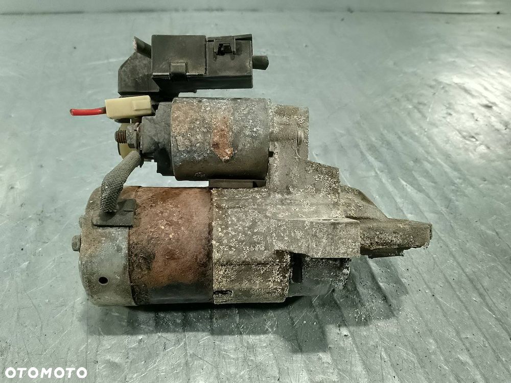 ROZRUSZNIK MAZDA 5 M000T90981 1.8 16V - 3