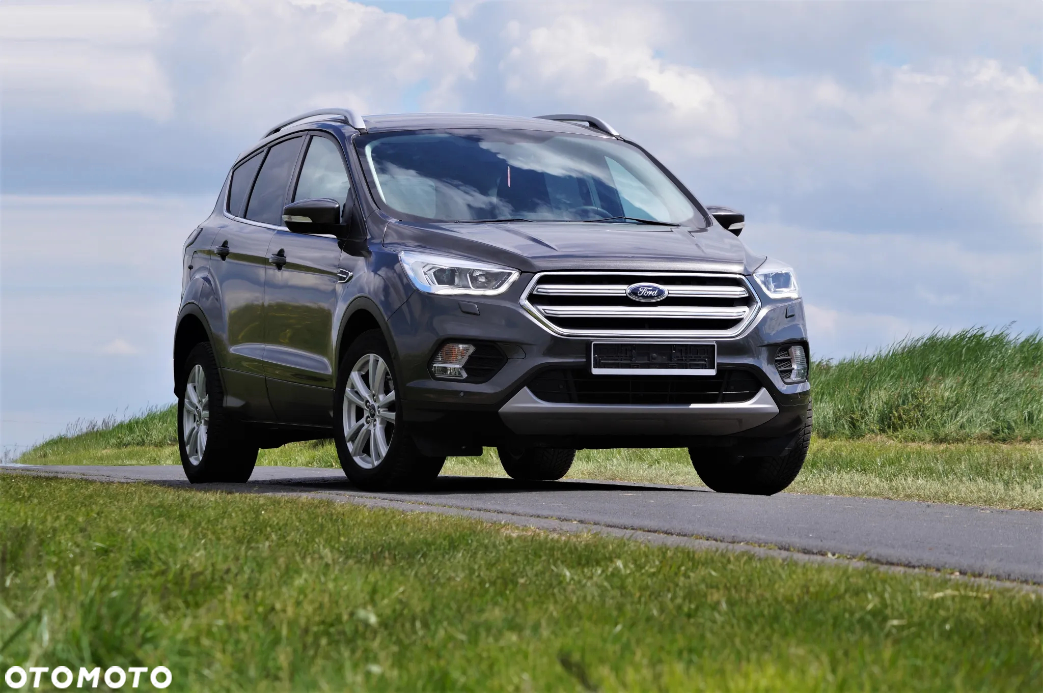 Ford Kuga - 2