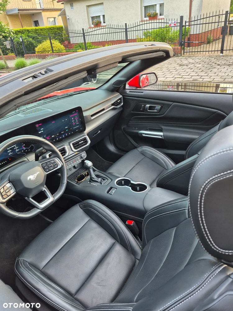 Ford Mustang 2.3 EcoBoost - 12