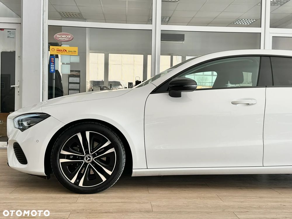 Mercedes-Benz CLA 180 mHEV Progressive 7G-DCT - 16