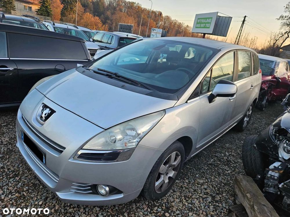 Peugeot 5008 - 1