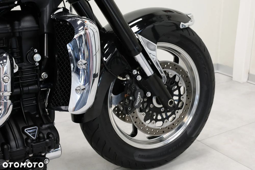 Triumph Rocket - 33