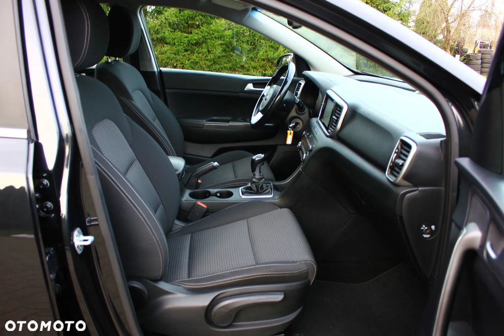 Kia Sportage 1.6 GDI L Business Line 2WD - 38