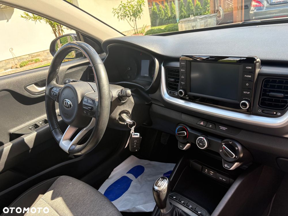 Kia Stonic - 9